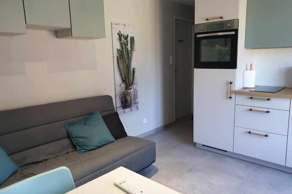 Ferienwohnung Agreable Logement Pour 4 Pers A Deux Pas De Verdun Haudainville Exterior foto